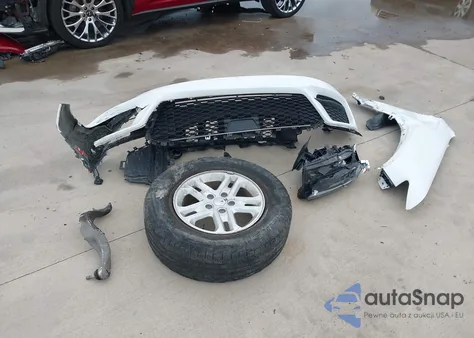 2023 Jeep Grand Cherokee Laredo 4X4 из США, поврежденный, VIN 1C4RJHAG3PC510317